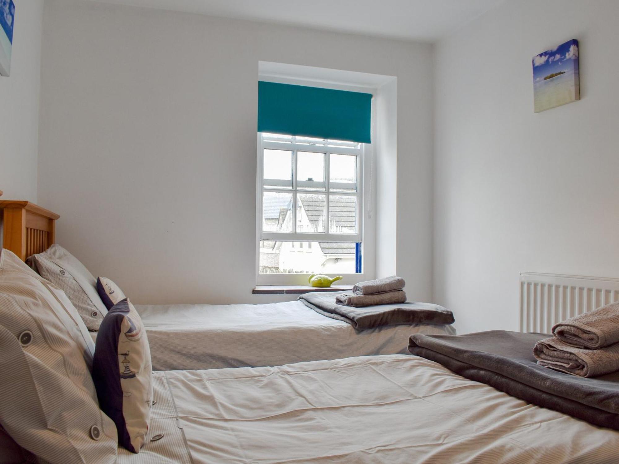 Windjammer Cottage Суонидж Экстерьер фото